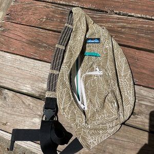 Kavu crossbody bag
